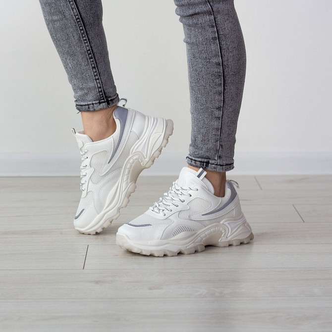 Кроссовки женские Fashion Christine 2551 38 размер 24,5 см Белый Житомир - изображение 1