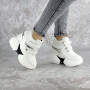 Женские сникеры Fashion Shadow 2349 38 размер 23,5 см Белый Житомир