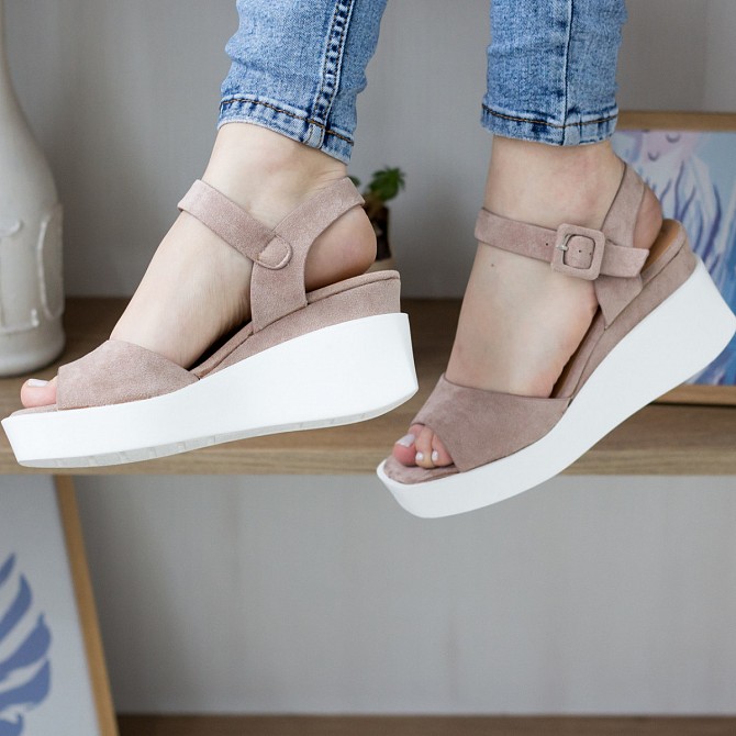 Женские босоножки Fashion Yicky 2728 40 размер 25,5 см Бежевый Житомир - изображение 1