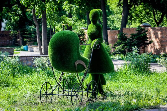 Фигур из искусственного газона, топиарии, арт-объекты для парков, садов. Киев - изображение 1