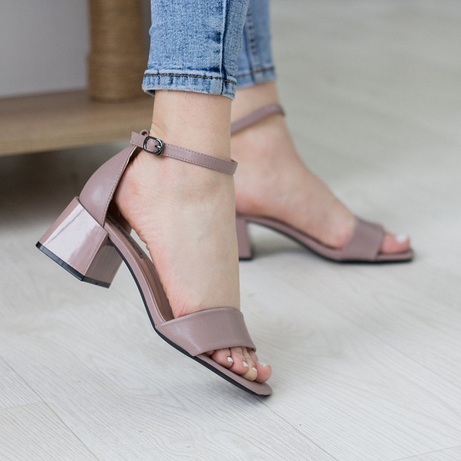 Женские босоножки Fashion Edmund 2809 36 размер 23,5 см Бежевый Житомир - изображение 1
