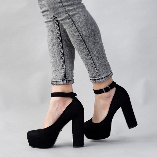Туфли женские Fashion Finnigin 2476 38 размер 24 см Черный Житомир - изображение 1