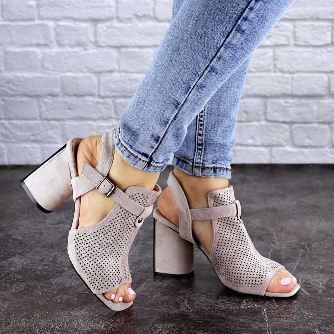 Женские босоножки Fashion Punkin 1857 37 размер 24 см Серый Житомир - изображение 1