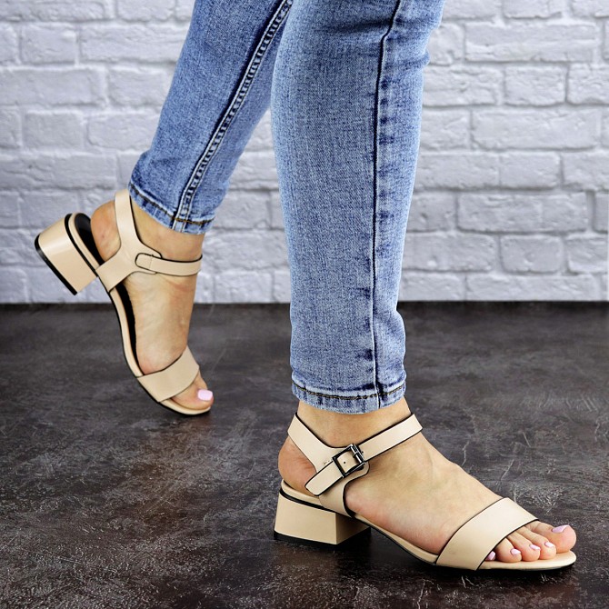 Женские босоножки Fashion Waco 1839 38 размер 24,5 см Бежевый Житомир - изображение 1