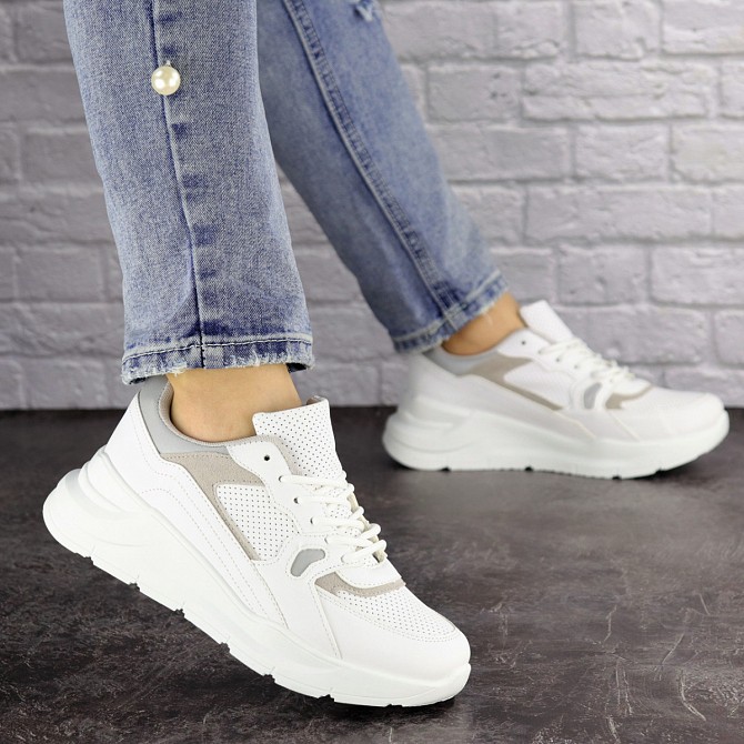 Женские кроссовки Fashion Gambino 1518 37 размер 24 см Белый Житомир - изображение 1