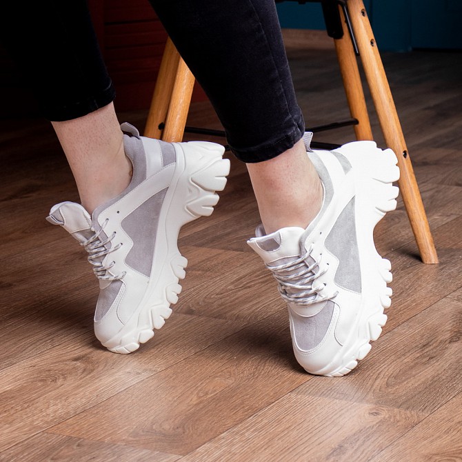 Женские сникеры Fashion Manchas 2065 36 размер 23 см Белый Житомир - изображение 1