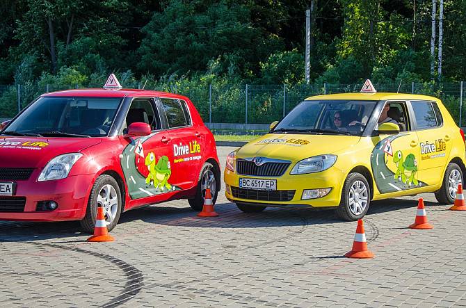 Автошкола, приватний автоінструктор у Львові «Drive Life» Львов - изображение 1