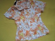 Тонюсенькая рубашка,блузка на девочку 8-9лет Пирятин