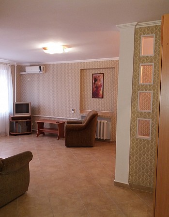 Сдам 1 комнатную квартиру в центре, улица Лермонтова, район Амстора. Запорожье - изображение 1