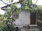 Кирпичный дом на участке 9 соток с садом в 4км от телевышки Мелитополь