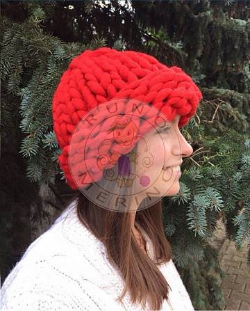 Шапка Хельсинки из мериносовой пряжи Одесса - изображение 1