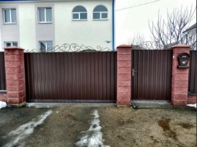 Забор из профнастила. Строительство заборов Киев - изображение 1