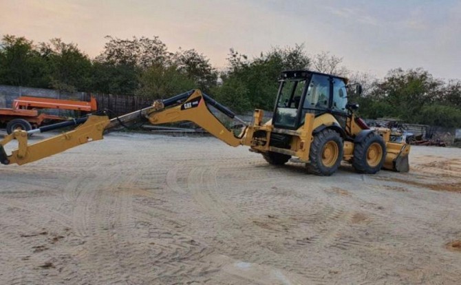 Услyги экскаватора-погpyзчика JCB 4CX, CAT 444E Обухов - изображение 1