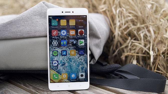 XIAOMI REDMI 4X 3/32GB Цвет Розовый Харьков - изображение 1