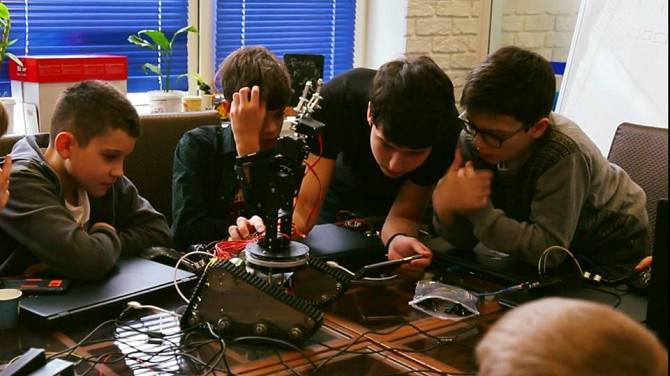 Детский городской лагерь RoboCode Киев - изображение 1