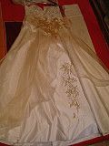 Продам свадебное платье декольте Запорожье