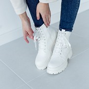 Ботинки женские Fashion Skye 3337 37 размер 24 см Белый Киев