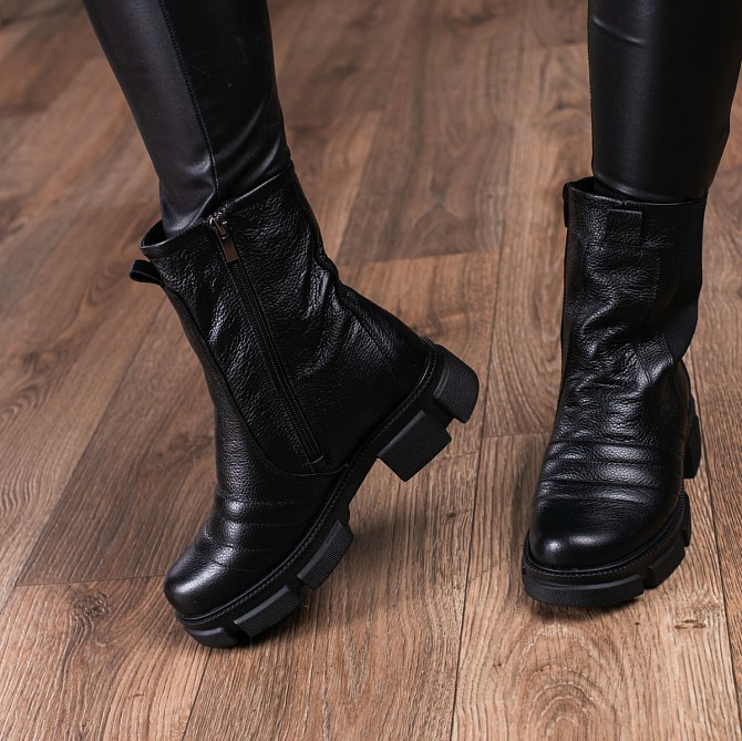 Ботинки женские зимние Fashion Palomo 3423 38 размер 24,5 см Черный Київ - изображение 1