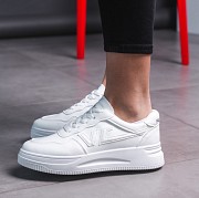 Кроссовки женские Fashion Carmine 3537 38 размер 24 см Белый Киев