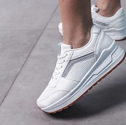 Кроссовки женские Fashion Countess 3507 39 размер 24,5 см Белый Киев