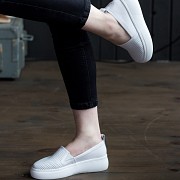 Слипоны женские Fashion Edhessa 2776 39 размер 24,5 см Белый Киев