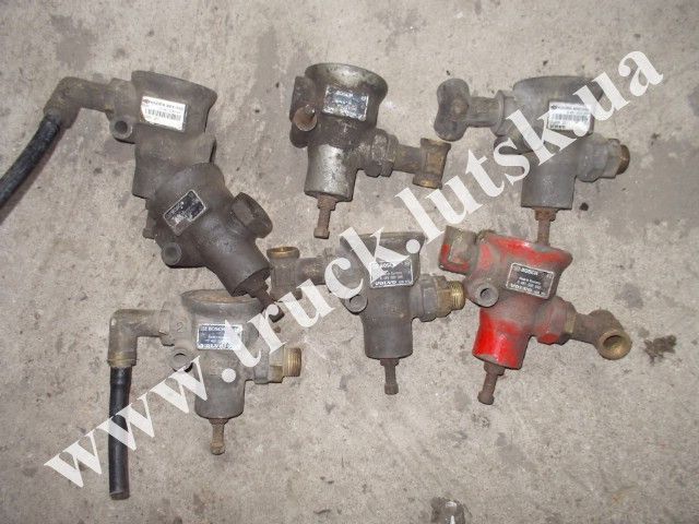 Клапан ограничения давлением Knorr Bremse 0481009040 Volvo FH12 16067 Луцк - изображение 1