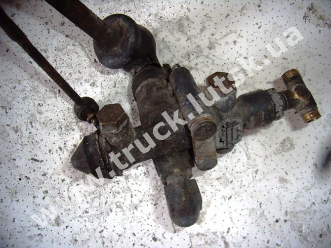 Кран уровня пола Knorr Bremse SV 1303 973825 MERCEDES Луцк - изображение 1
