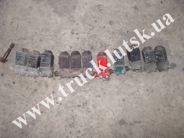 Электромагнитный клапан Volvo 1078316 Herion 9041025 Луцк - изображение 1