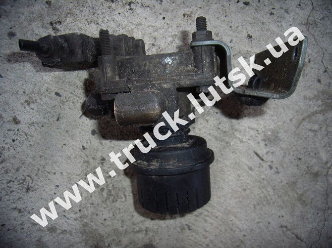 Ускорительный клапан Wabco 9730110110 Volvo 3173150 Луцк - изображение 1