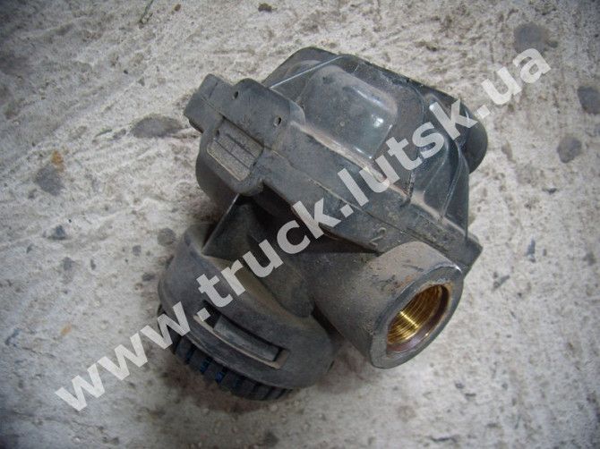 Ускорительный клапан Wabco 9730060020 9730060030 Луцк - изображение 1
