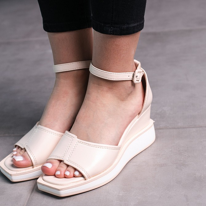 Женские босоножки Fashion Parvati 3682 36 размер 23,5 см Бежевый Київ - изображение 1