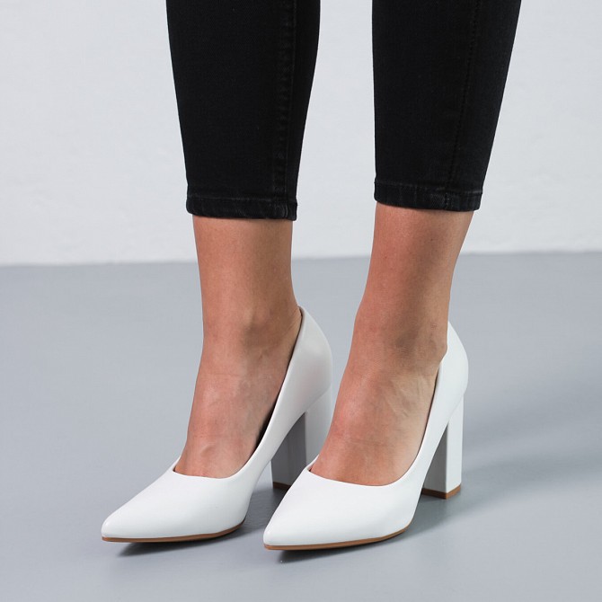 Туфли женские Fashion Gilly 3739 38 размер 24,5 см Белый Киев - изображение 1