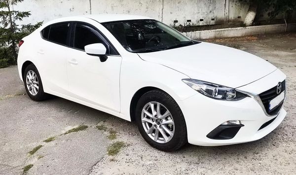 233 Mazda 3 белая заказать на свадьбу Киев Киев - изображение 1