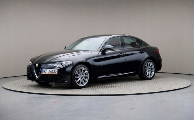 Alfa Romeo Giulia авто під розборку запчастини бу розборка Ковель - изображение 1