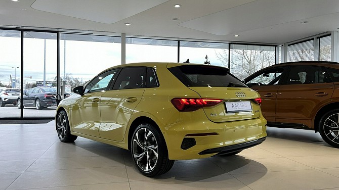 Audi A3 8Y Aуді A3 8Y автомобіль під розборку запчастини бу Ковель - изображение 1