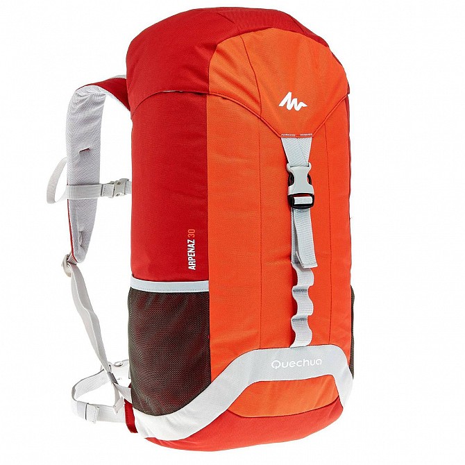 Легкий спортивный рюкзак 30L Quechua Arpenaz красный Київ - изображение 1