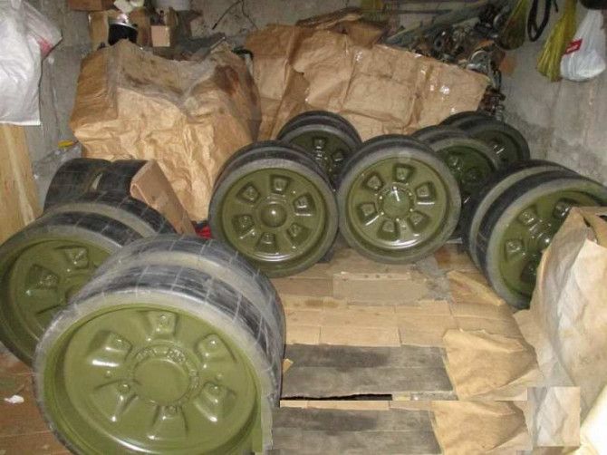 Катки на Т-72 (172.50.001сб, 172.50.002сб) Житомир - изображение 1