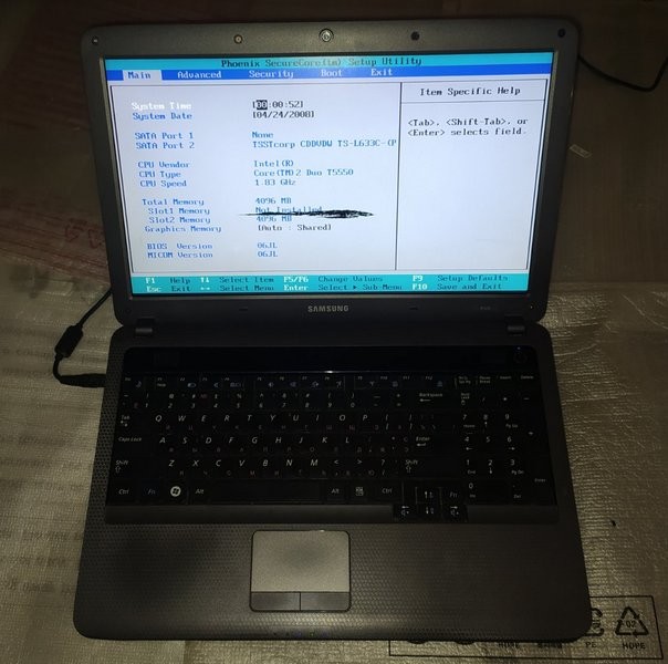 Ноутбук Samsung R528 (не рабочий) Киев - изображение 1