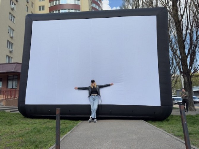 Экран надувной для уличного кинотеатра Київ - изображение 1