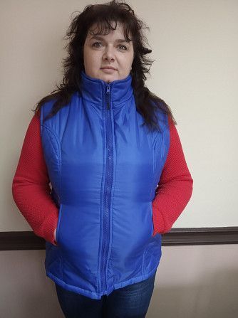 Жилет утепленный модельный женский цвет василек, электрик Київ - изображение 1