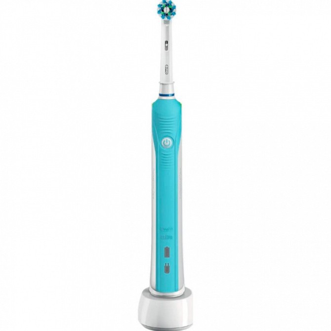 Электрическая зубная щетка Oral-B Pro1 500 Cross Action 80273462 Київ - изображение 1