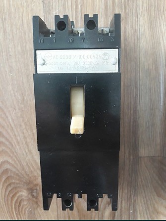 Автоматичний вимикач 20А Киев - изображение 1