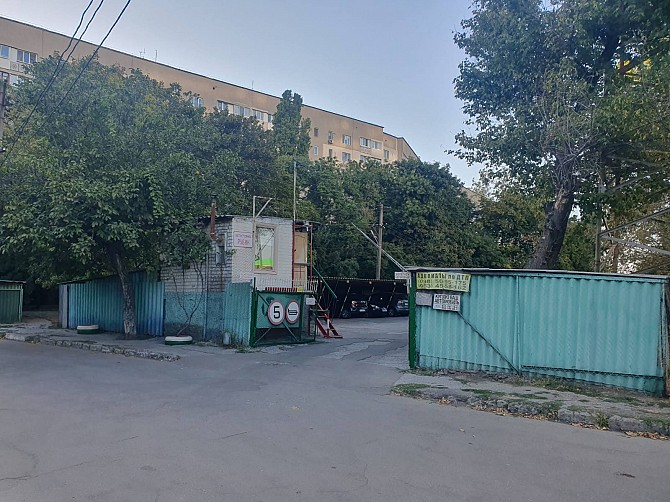 Продам место на крытой охраняемой стоянке Одесса - изображение 1
