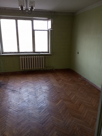 Продам двухкомнатную на Куреневке Київ - изображение 1