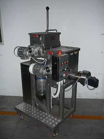 Макаронный пресс 50 кг/час, машина для производства макарон Ужгород - изображение 1