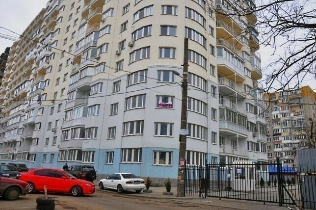 Продам 2ком. квартиру. Кирпичный дом в ЖК "Вернисаж", Костанди Одесса - изображение 1