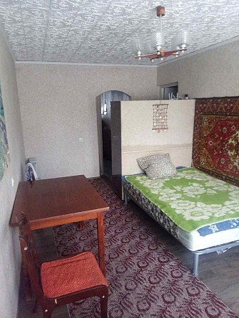 Отдельная комната в квартире. Метро Оболонь, Хозяин, без подселения Киев - изображение 1