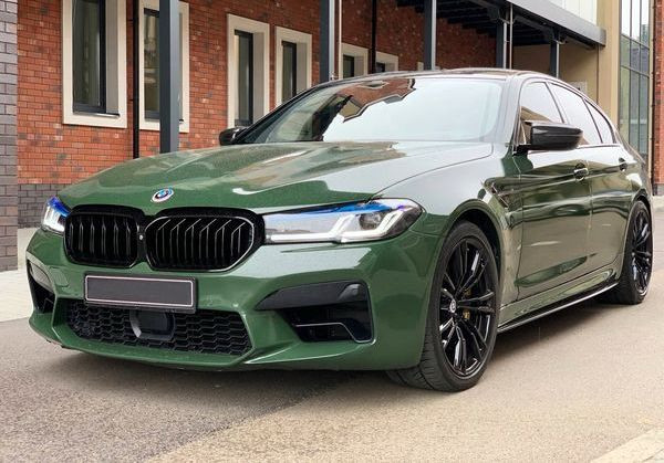 430 BMW M5 F90 прокат аренда авто на свадьбу съемки с водителем Киев - изображение 1