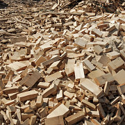 Требуется плотник для совместного бизнеса в Алматинской области Дніпро